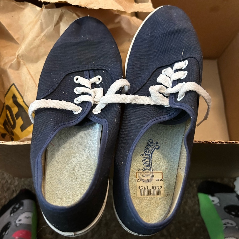 Women’s vintage Black Coaster Tennis Shoes